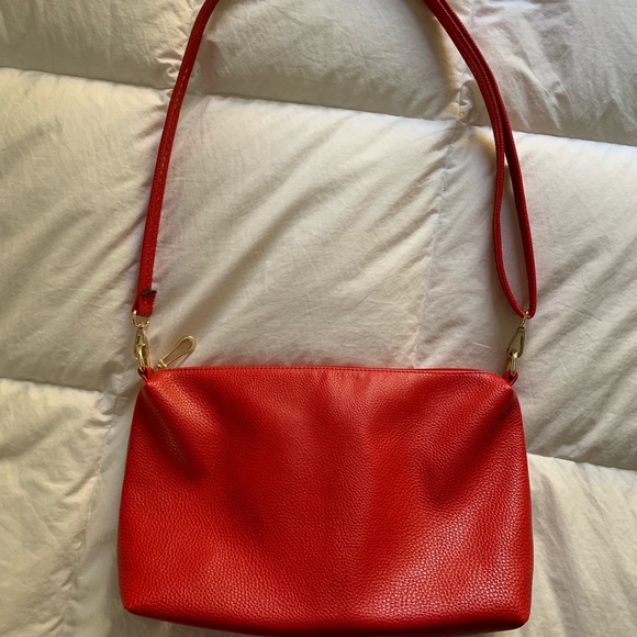 Red crossbody bag - Picture 2 of 2